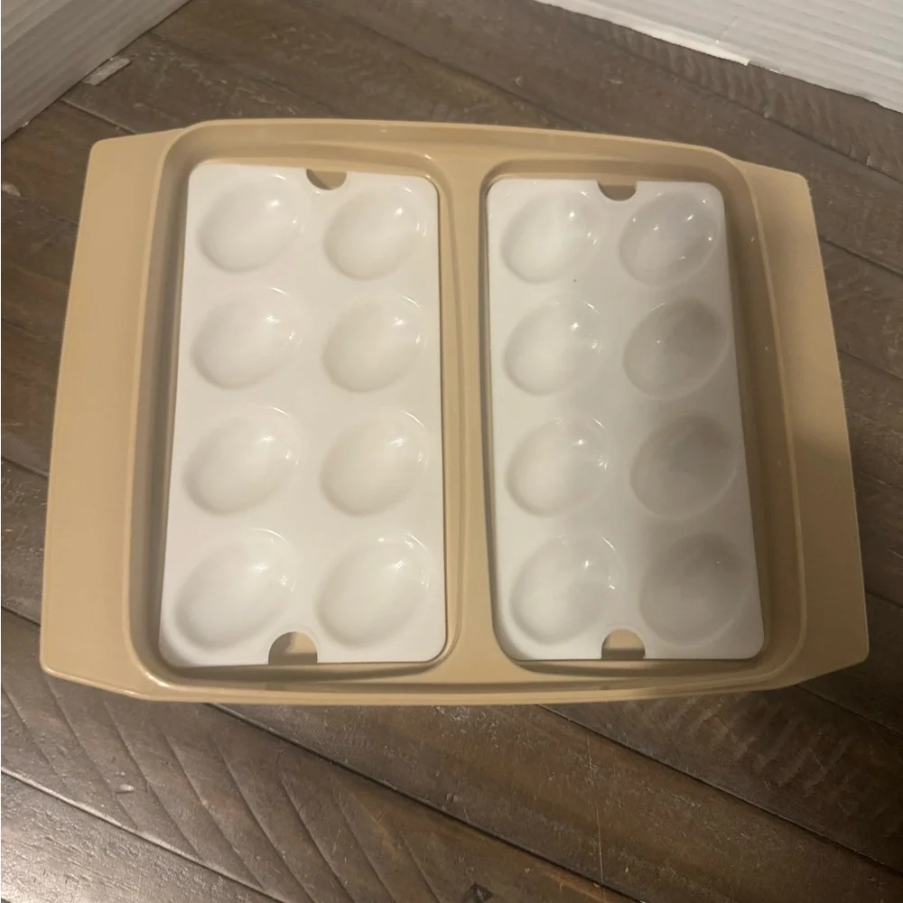 Vintage Tupperware Food Velvetta holder and egg container